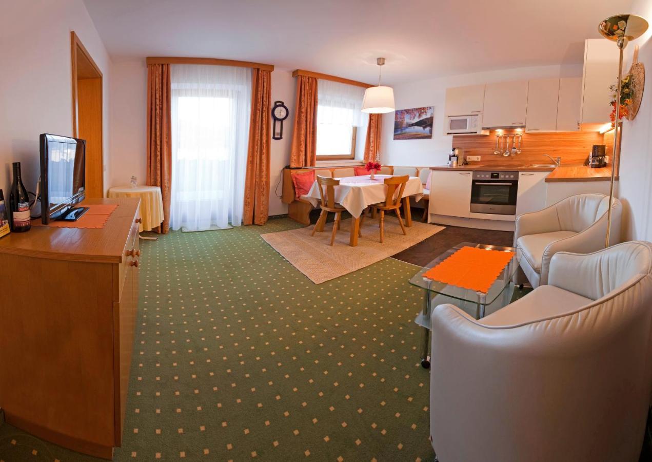 Haus Hamburg Apartman Flachau Kültér fotó